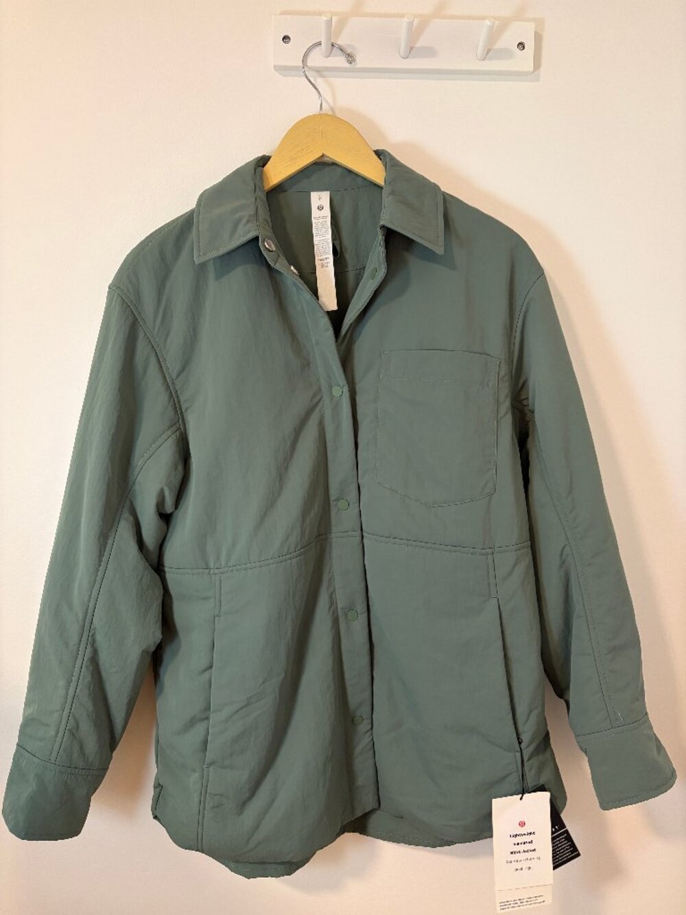 Lululemon Lightweight Insulated Shirt Jacket Green XS NWT Water-Resistant